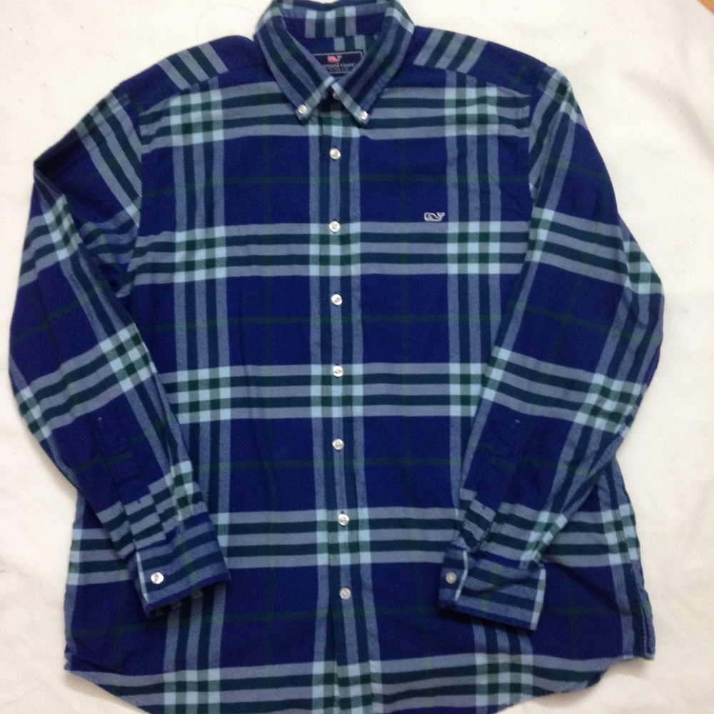 Vineyard Vines flannel size XL